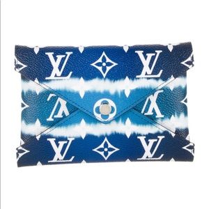 LV kirigami pochette